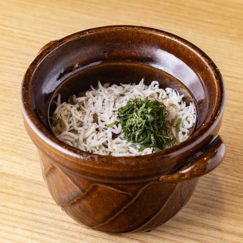 【季節の釜飯】梅しらす