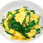 Fried chives and eggs