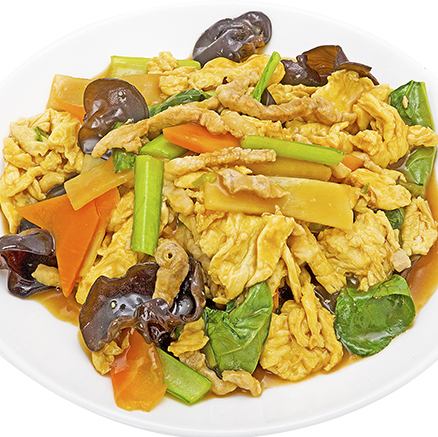 Stir-fried wood ear mushroom, egg and meat