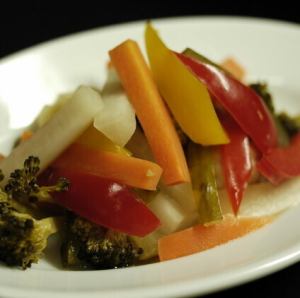 季節野菜の自家製ピクルス