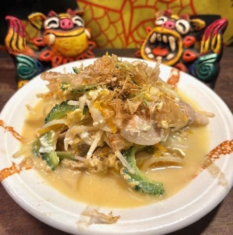 Monday, Tuesday and Saturday only: 3,500 yen (7 dishes total) with 2 hours of all-you-can-drink including draft beer