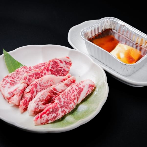 当店では、北海道のセントラスキッチンから直送される新鮮で厳選された素材と極上肉を使用しております。鮮度抜群の食材を最高の状態で提供しています。店内は明るく開放的な雰囲気となっておりますので、心地よい空間で新鮮なお肉をお楽しみいただけます。