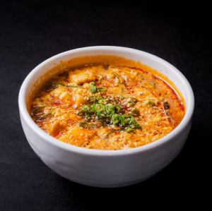 ユッケジャンクッパ