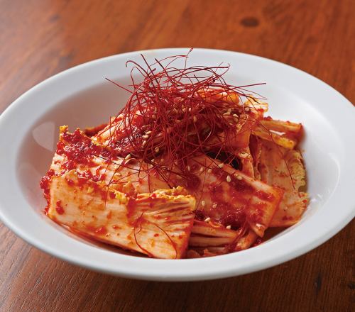Raw kimchi with crunchy vegetables