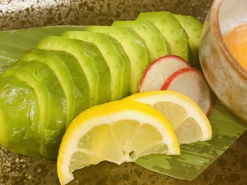 アボカド醤油漬け