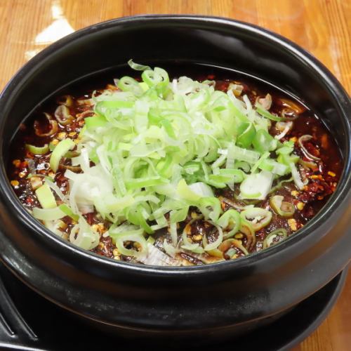 アツアツふわふわの名物　石焼麻婆豆腐