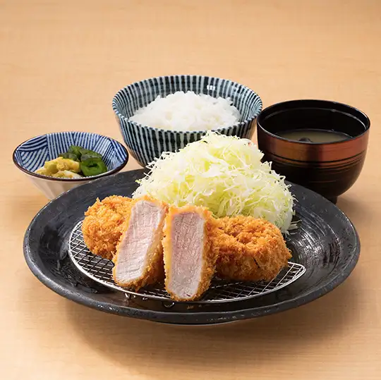 【ハーブ三元豚 ヒレかつランチ】1,380円(税込)