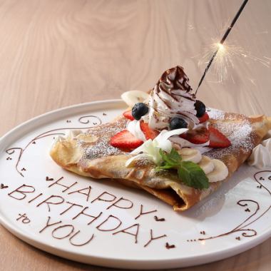 [Recommended for birthdays and anniversaries!] Anniversary plate using our popular dessert crepes!