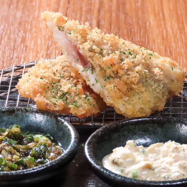 【名物！FRY】新鮮さが決め手！FRYのレア鰺と鰹で極上のひとときを！濃厚な旨味が広がる、特別な食事体験♪