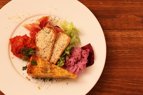 Assorted appetizers 5 varieties