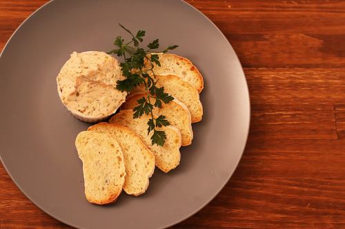 Salmon rillettes