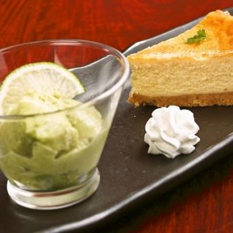 Homemade Rich Cheesecake with Matcha Mousse