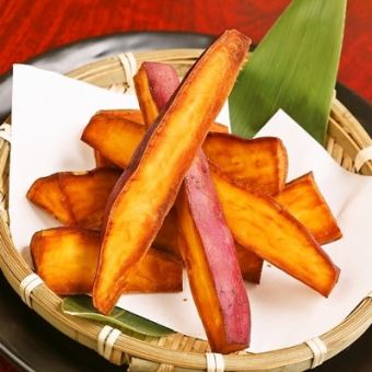 宫崎骏贝尼萨摩手工制作的超厚薯条