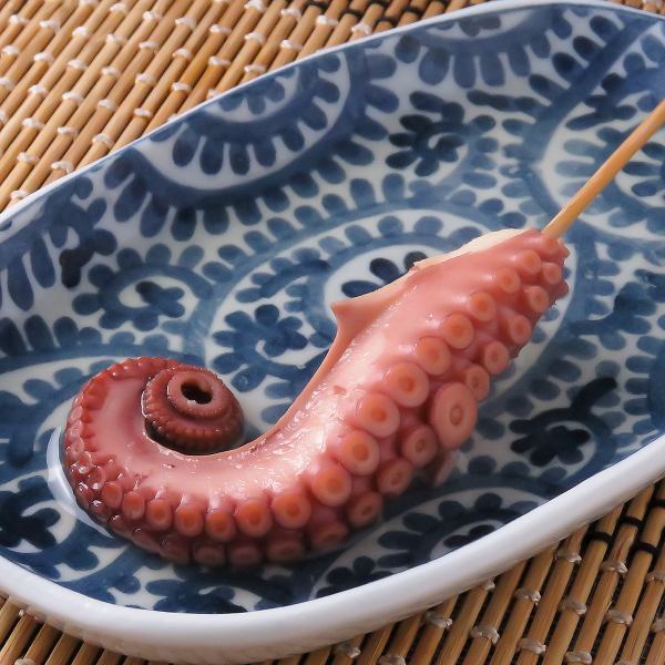 【ぷりぷり食感を堪能♪】おでん出汁がしっかり染みた「たこ足一本」