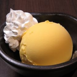 Vanilla Icecream