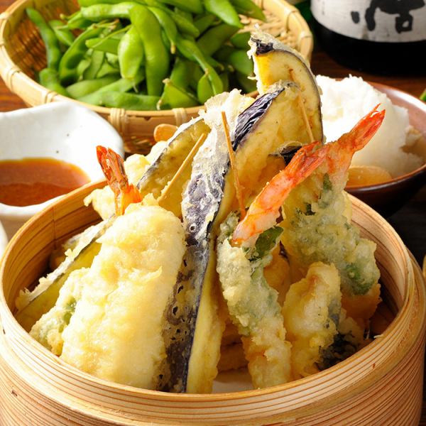 米油100％で揚げる”名物”天ぷら！
