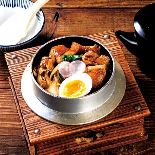 鶏と舞茸釜めし