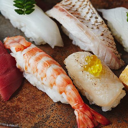 全国から厳選した旬の魚