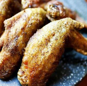 大人気！手羽先唐揚げ