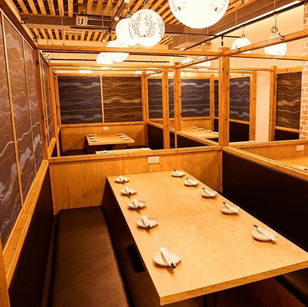 【赤阪見附駅徒歩約1分】感染症対策済◎2名様からでもご利用可能の扉付き完全個室席ご用意しております♪誕生日、記念日、接待、女子会などにも最適◎ゆったりと時間を忘れ充実したお時間をお過ごし下さい。ご予算と併せて、お得なクーポンもございますのでお気軽にお問い合わせ下さい！