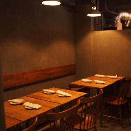Semi-private rooms are also available for 8 to 10 people.Please let us know if you wish.Recommended for welcome and farewell parties.It is a popular seat, so we recommend you to make a reservation.