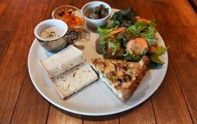 水曜日はプレートランチ！