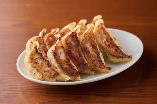 Signature product [Happy Gyoza] Large vegetables, freshly grilled, 2 servings