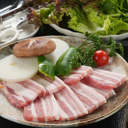 家庭の味と素材を生かした韓国料理へのこだわり
