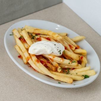 Potato fries (sweet chili & cream cheese)