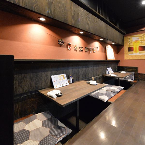 表町で人気の『創作居酒屋きらく』が場所を変え勝田泉町にリニューアルオープン♪店内も広くなり最大50名様までの宴会が可能です！各席種はカウンター、お座敷個室、テーブル個室の3種をご用意◎お客様の人数、シーンに合わせてお選びください！幹事様必見のお得な宴会クーポンもございます♪