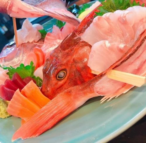 色彩鲜艳的结构◎