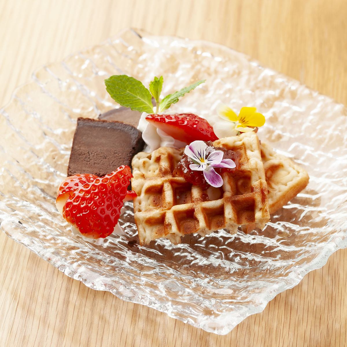 当店自慢のデザートもございます！学生宴会にもおすすめ♪