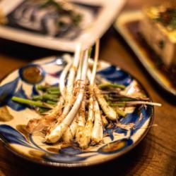 Lightly pickled island scallions