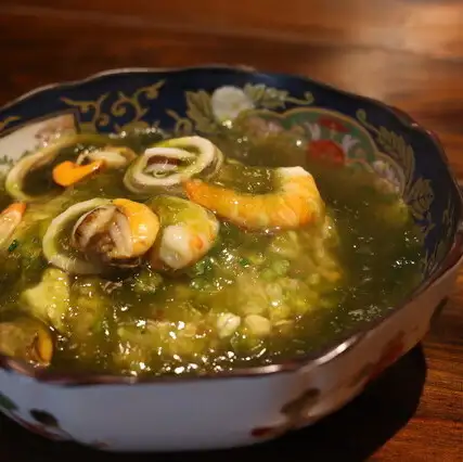 石垣産アーサー海鮮餡かけ炒飯