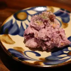 紅芋ポテトサラダ