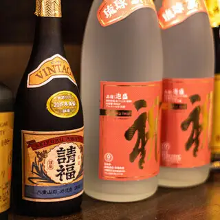 Island liquor and delicious snacks ◎