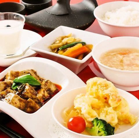 [Recommended] Prefix lunch set 《Seafood/Soup/Porridge or Rice/Dessert》