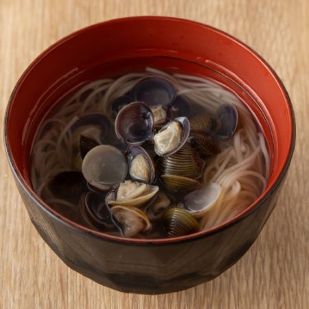 Shimabara hand-stretched somen noodles with clam stock (hot/cold)