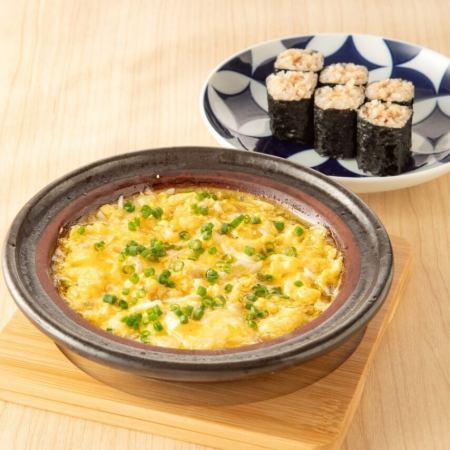 しらすと玉子のアヒージョ　