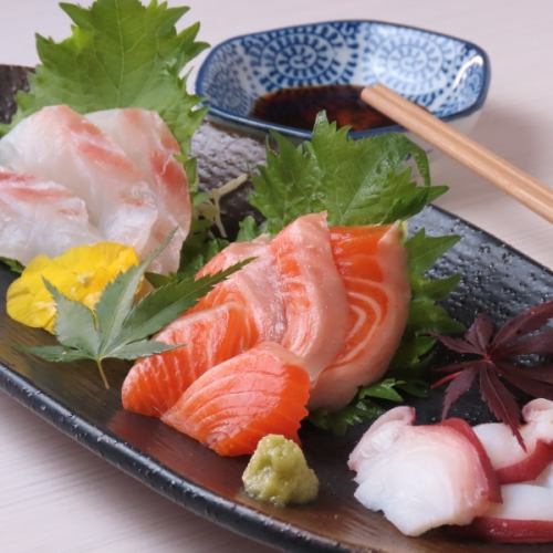 お刺身盛り合わせ付き!新みかごコース全7品付3500円(税込)