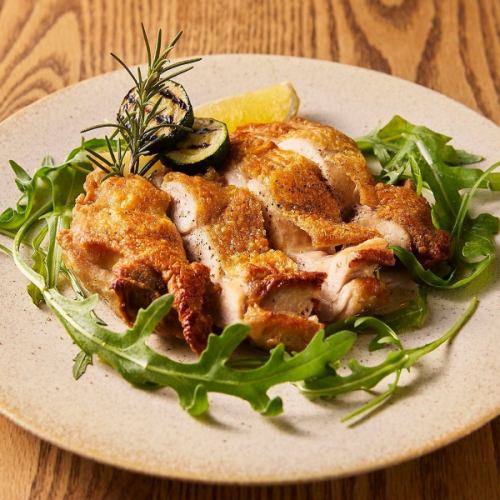 Roasted "Daisen-dori" chicken, a brand of chicken from Tottori Prefecture