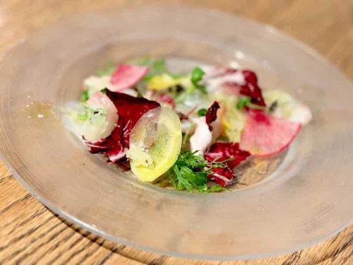 新鮮なお魚のカルパッチョ