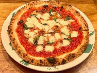 ローマと塩気と香り ピッツァ・ロマーナ