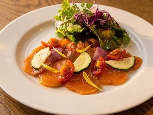 Smoked salmon and grapefruit carpaccio