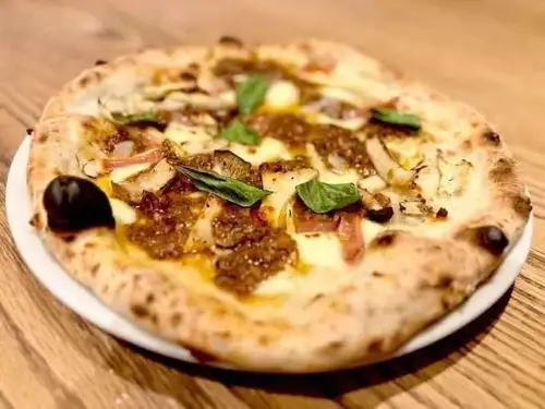 Pizza Lasagna with 3 Kinds of Mushrooms