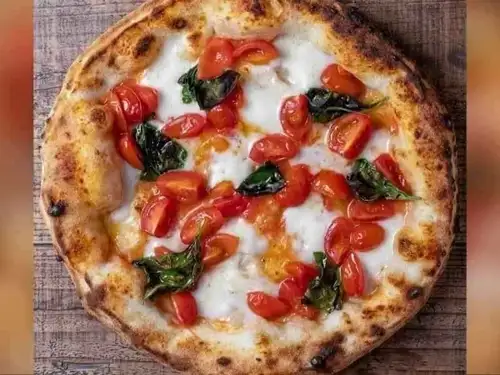 The bounty of Southern Italy: Pizza DOC