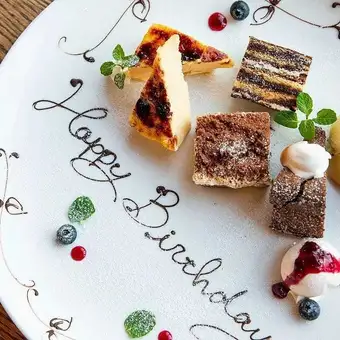 【お席のみのご予約ではございません】記念日や誕生日のメッセージ付デザートプレートはこちら！