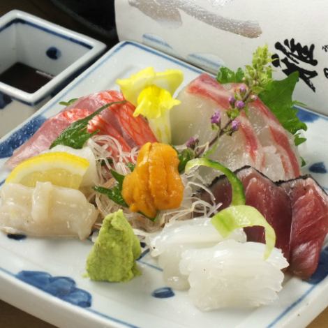 Assorted sashimi (contents may vary depending on purchase)