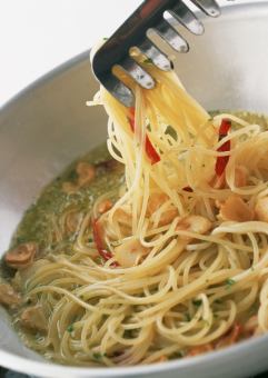 アーリオ・オーチョ・エ・ペペロンチーノ