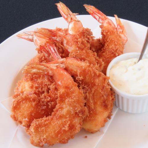 Enjoy plump shrimp♪